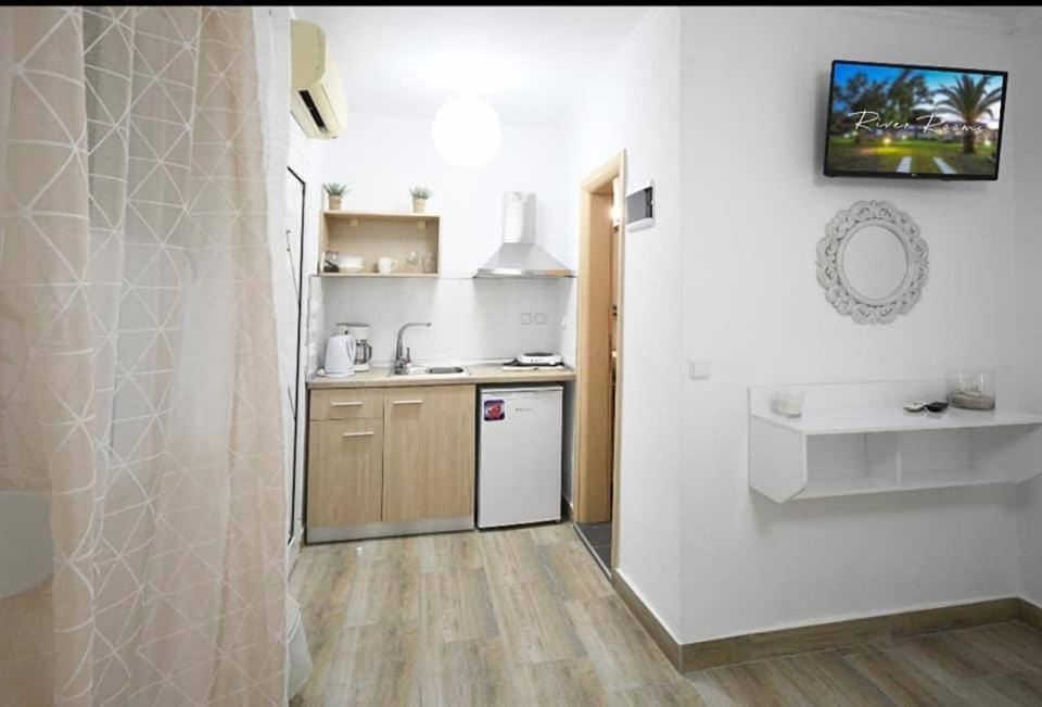 River Rooms Kriaritsi Skala Sikias 외부 사진